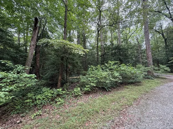 37 Dogwood Dr, Lancaster, VA 22503