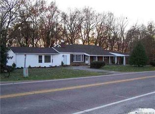 146 Milan Hwy, Trenton, TN 38382