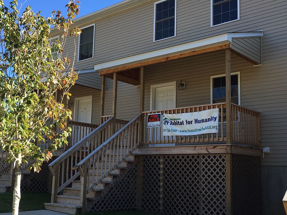 2nd image of 21 Hospital Ave #4