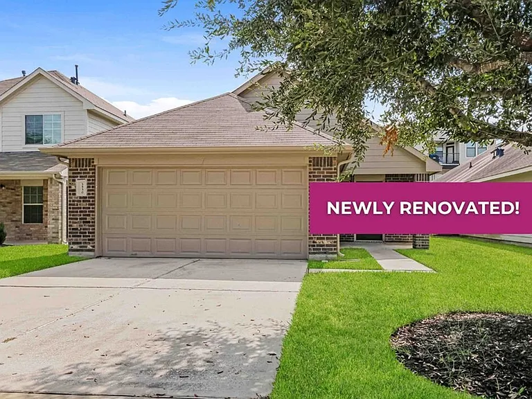 5530 Plantation Forest Dr — Photo 1