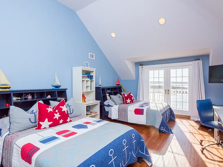 69 Cliff Dr — Photo 16