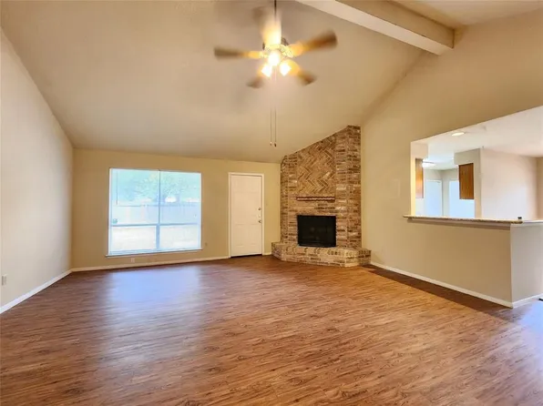 4902 Temple Bell Dr, Spring, TX 77388