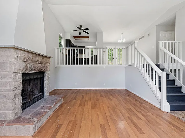 4321 Westwood Northern Blvd — Photo 13