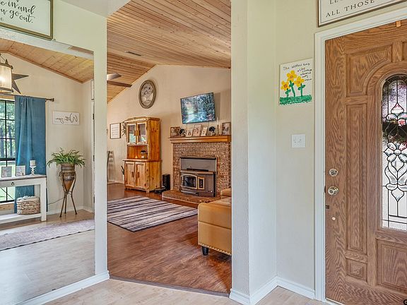 5th image of 1500 County Road 4120
