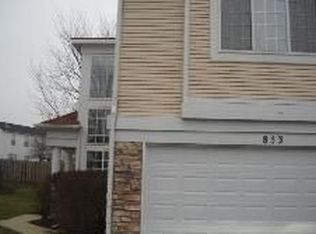 853 Mesa Dr, Elgin, IL 60123