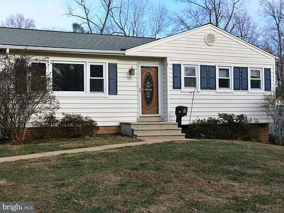 5th image of 1935 Fisher Ct