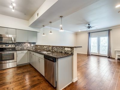 3102 Kings Rd #3302, Dallas, TX, 75219