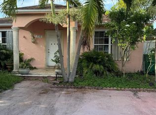 253 SW 4th St, Dania, FL 33004