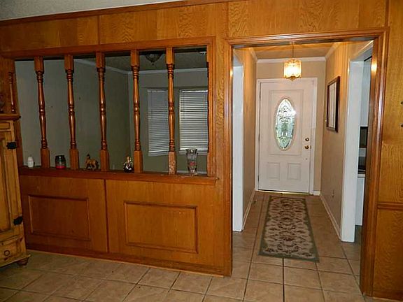 4th image of 306 S Parkridge Dr