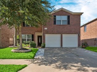 17623 Hoover Gardens Dr, Houston, TX 77095