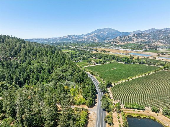 4th image of 4549 Saint Helena Highway