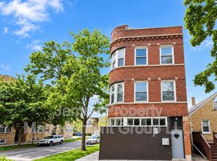 3900 N Christiana Ave #2, Chicago, IL 60618