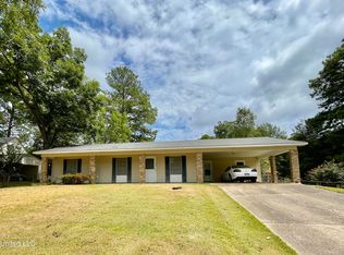 1002 Kent Dr, Clinton, MS 39056