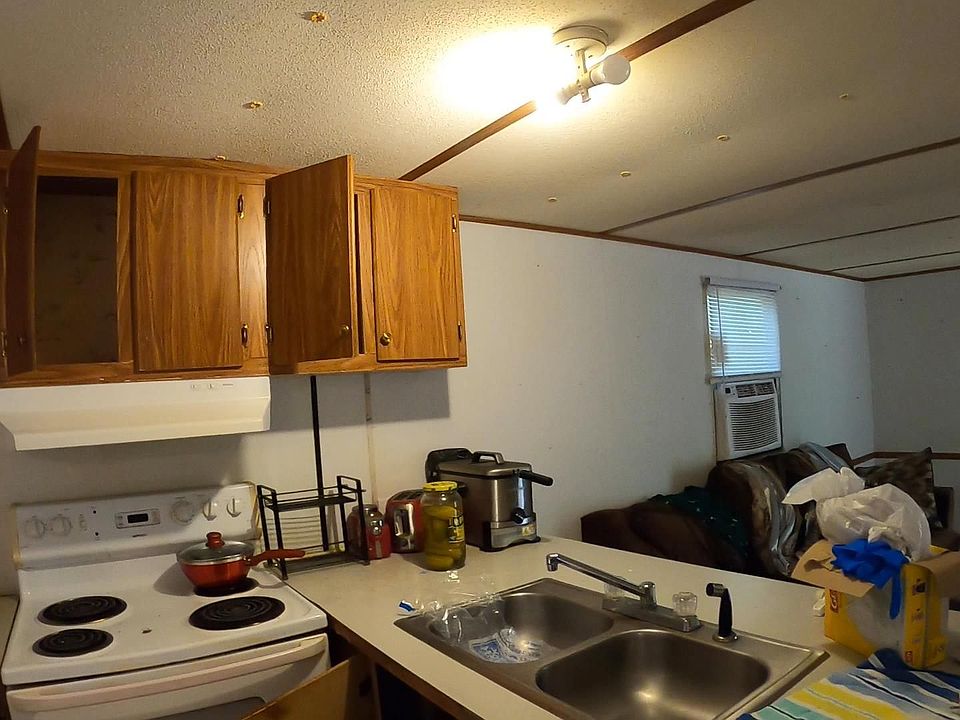 House is cleaned out