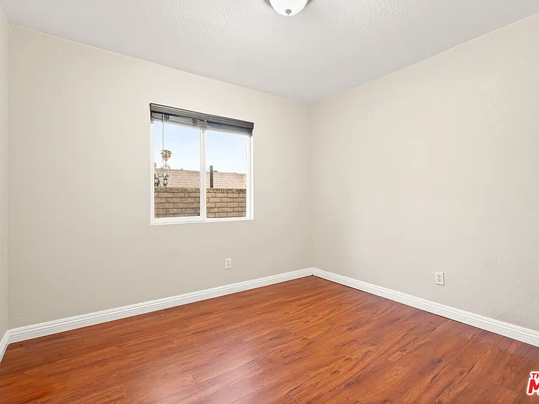 9155 Cedros Ave #1 — Photo 14