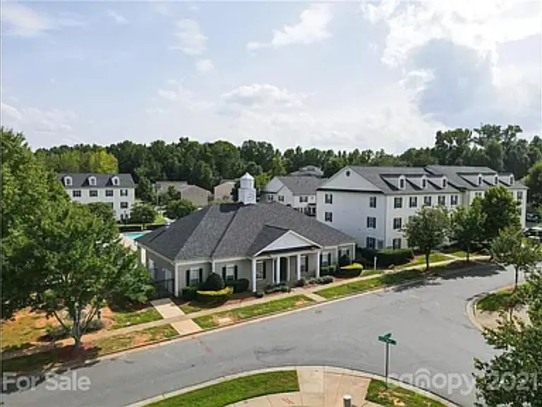 4729 Eaves Ln — Photo 19