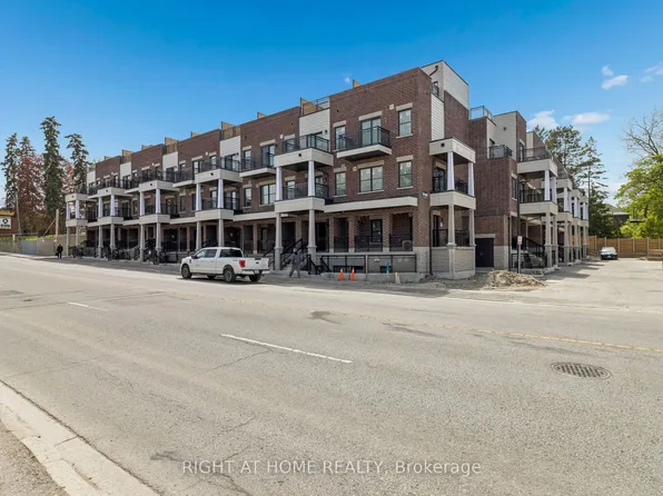 15100 Yonge St, Aurora, ON