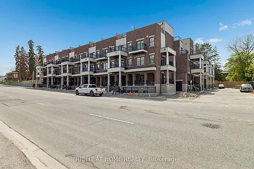 15100 Yonge St Photo 1