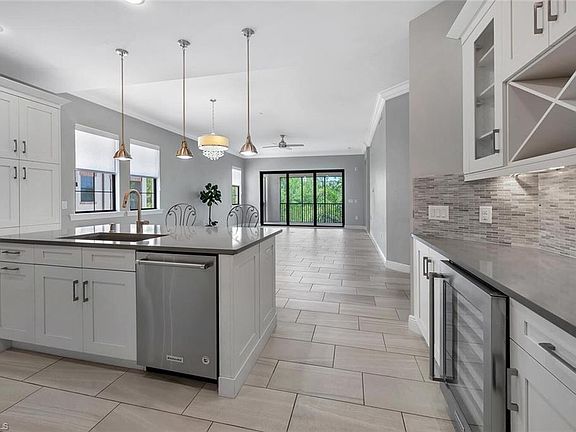 4th image of 16374 Viansa Way Unit 301