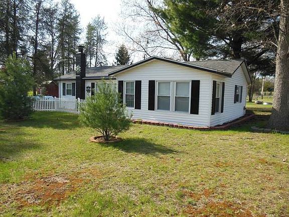 4th image of 769 Roberts Dr