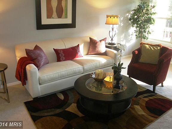 4th image of 4409 Fair Stone Dr APT 206