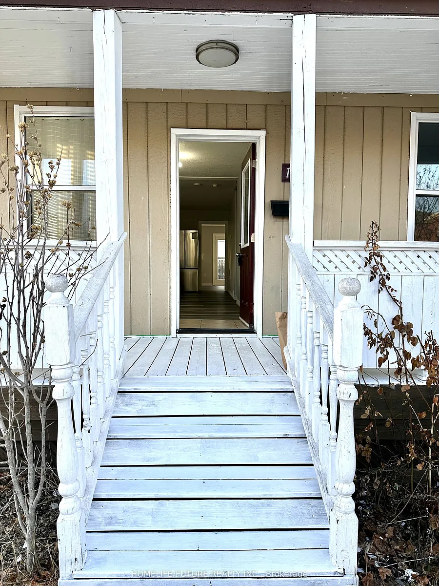 Building Photo - 117 Harmony Ave