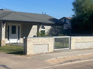 2034 E Vineyard Rd, Phoenix, AZ 85042