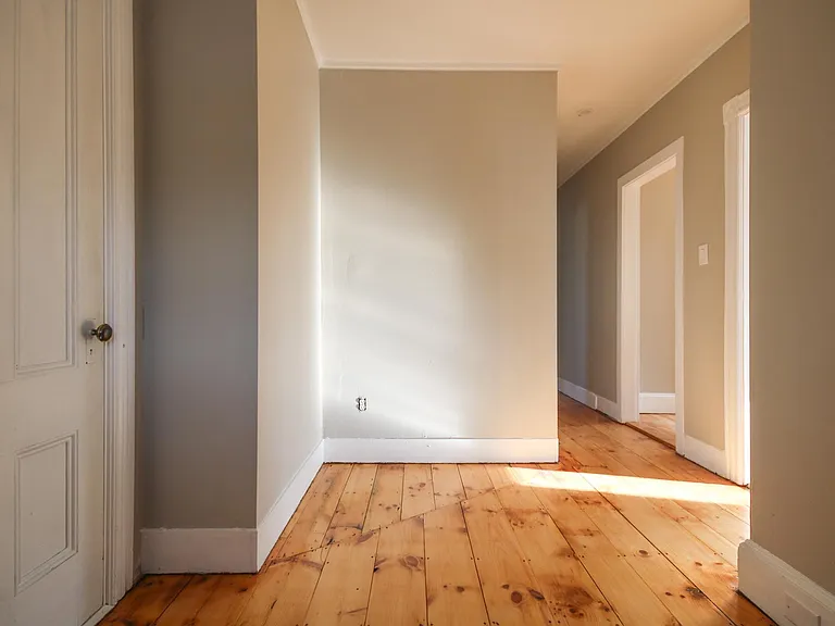 169 Glenwood Ave #2 — Photo 37