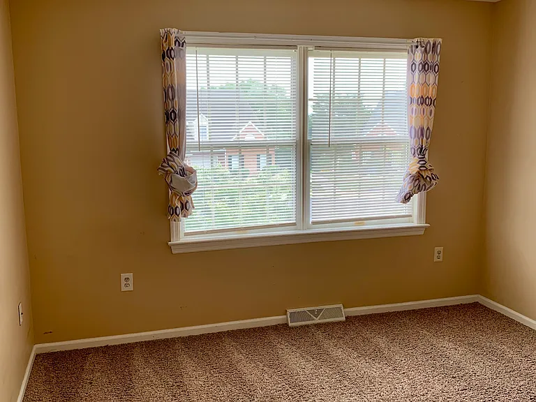 447 Society Hill Cir — Photo 16