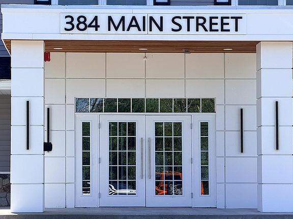 3rd image of 384 Main Street #104