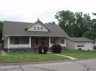 203 NE 10th St, Abilene, KS 67410