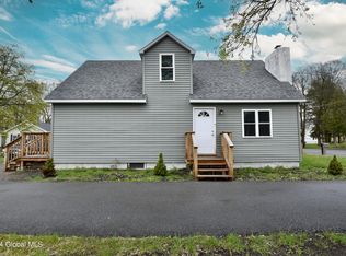 19 Grand Blvd, South glens falls, NY 12803