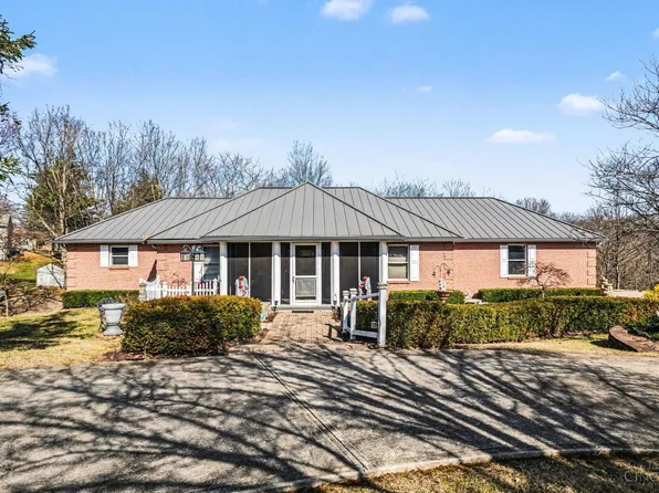 20902 Ridgecliff Ct, Lawrenceburg, IN 47025