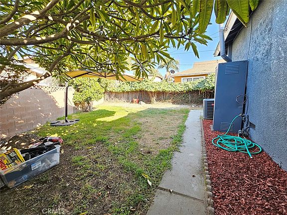 3rd image of 6502 Dos Rios Rd