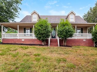 2815 Maple Cir, Thompsons Station, TN 37179