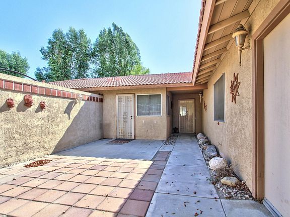 5th image of 49168 Garland St