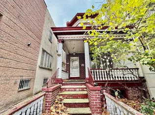 1117 51st Street image 1 of 20