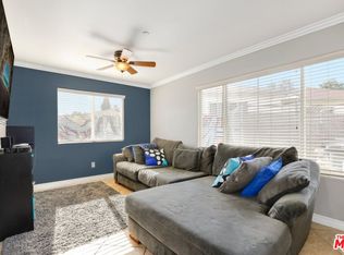 892 W Kemp Ct, Compton, CA 90220