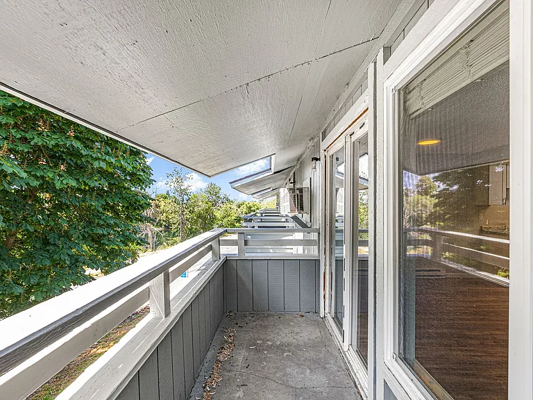 River Court Apartments - Updated Units With A View! — Photo 25