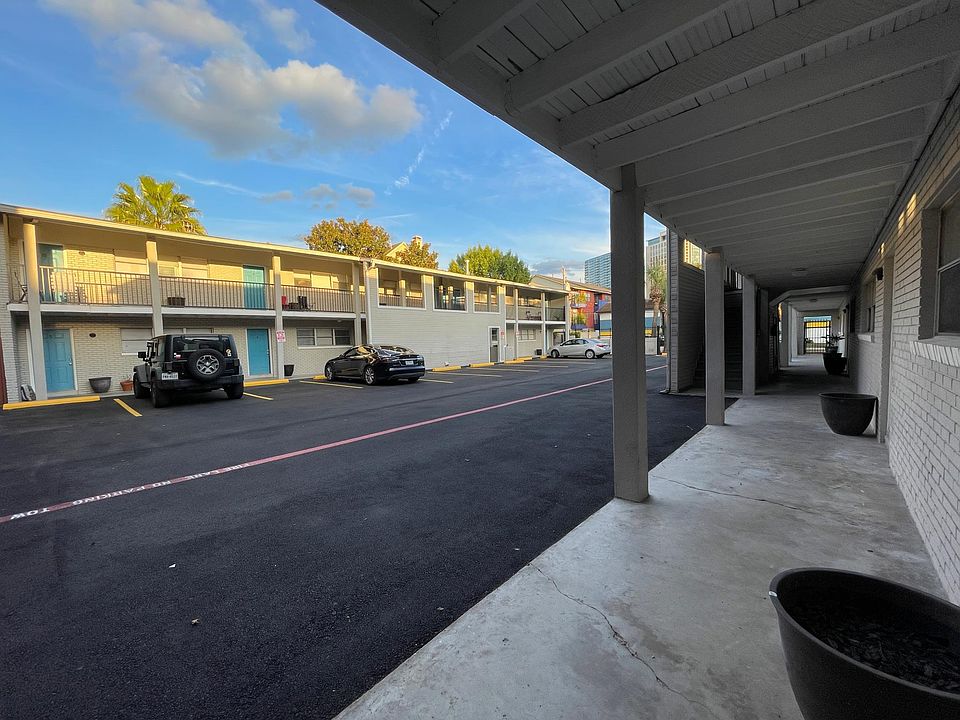 1504 and 1508 California Units