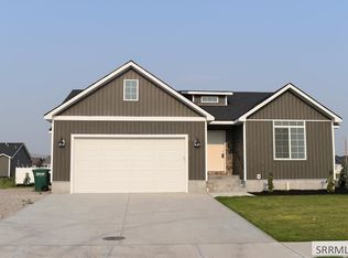 3916 N Hemingway Ave, Idaho Falls, ID 83401