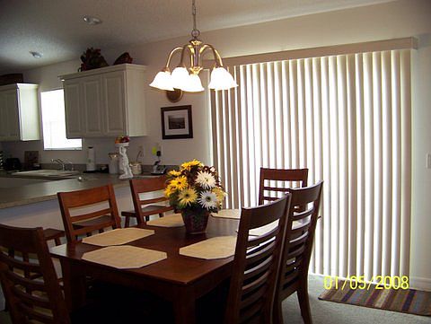 4th image of 566 Cheraw Pl