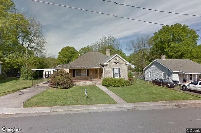 1st image of 717 McConnell Ave