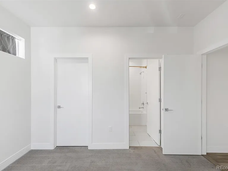 2420 Eliot St — Photo 19