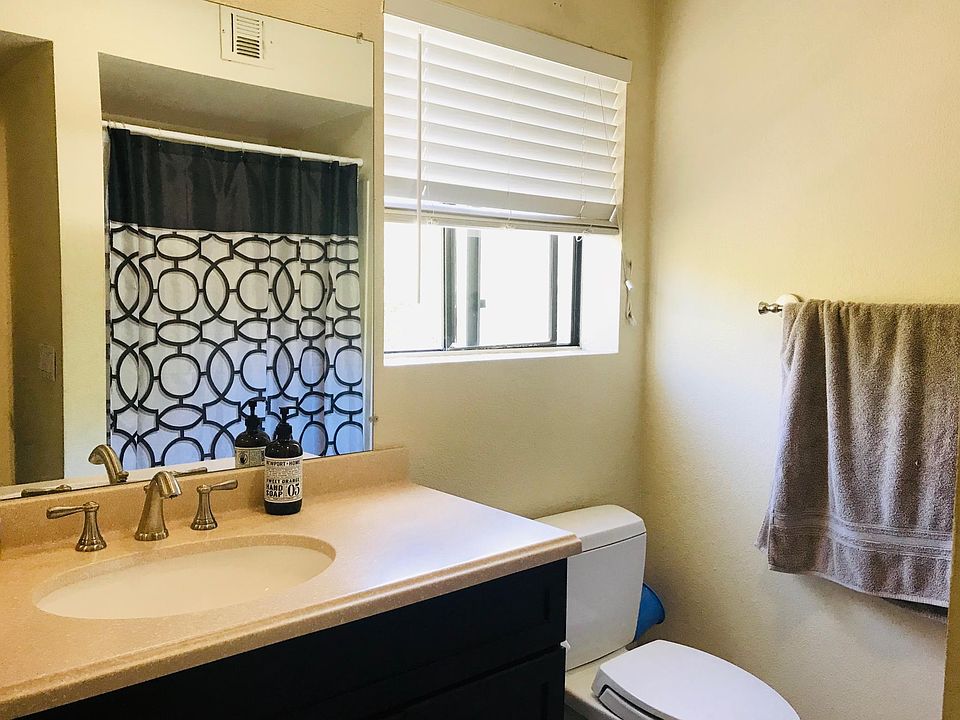 Upstairs bathroom