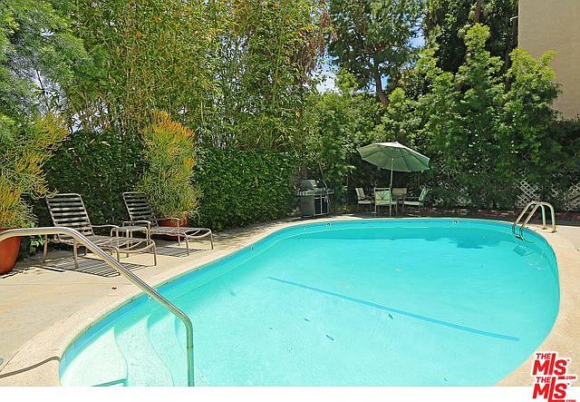 1st image of 938 Palm Ave #205