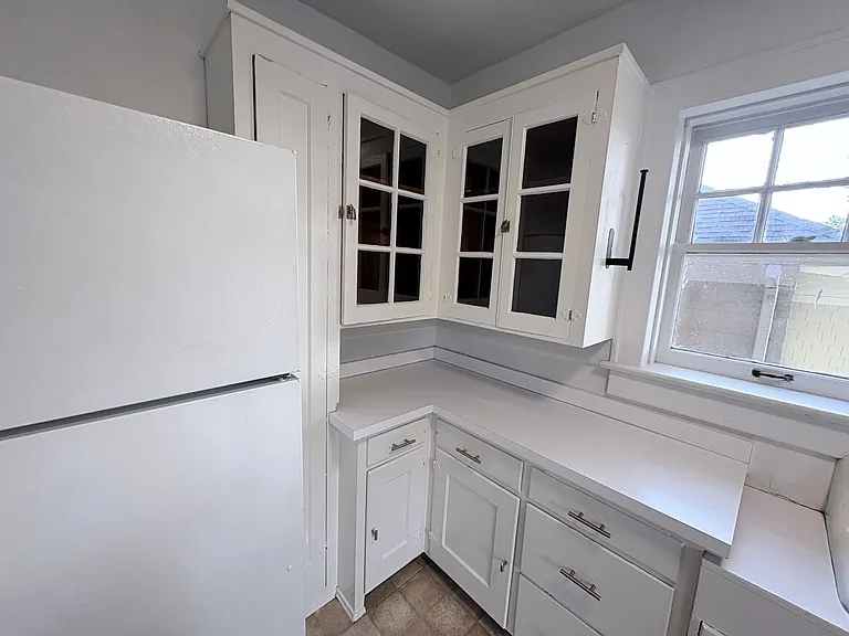 716 Forest Ave — Photo 7