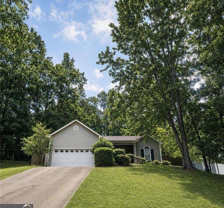 1st image of 5823 N Cove Rd