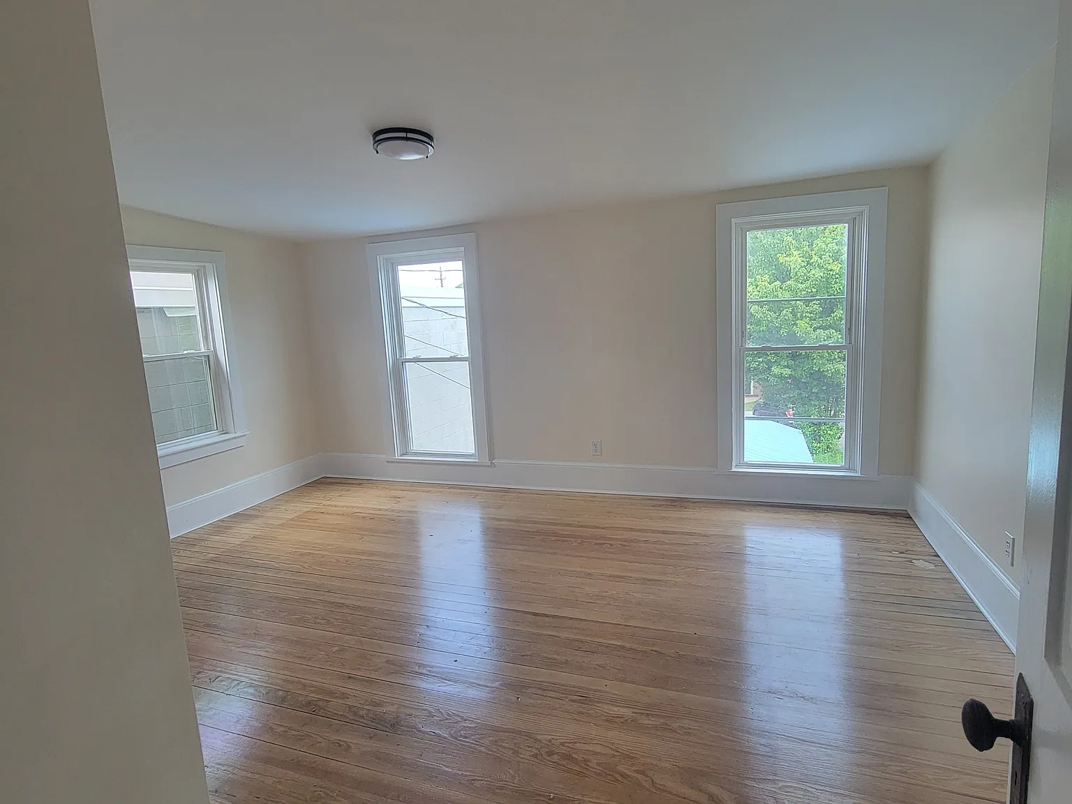 110 North Front Street - 1 — Photo 4