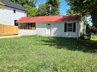 1229 Greenfield Dr, Clarksville, TN 37040